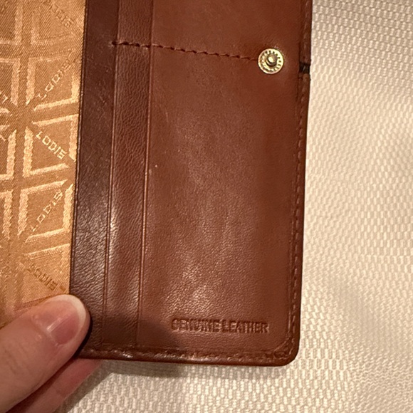 Lodis Brown Wallet - Picture 5 of 7